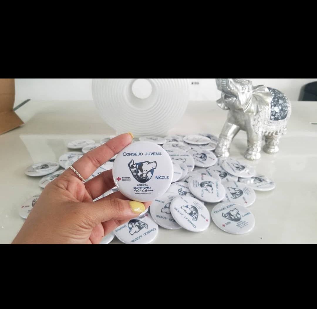 Button Pins 2 1/4" -12pcs set