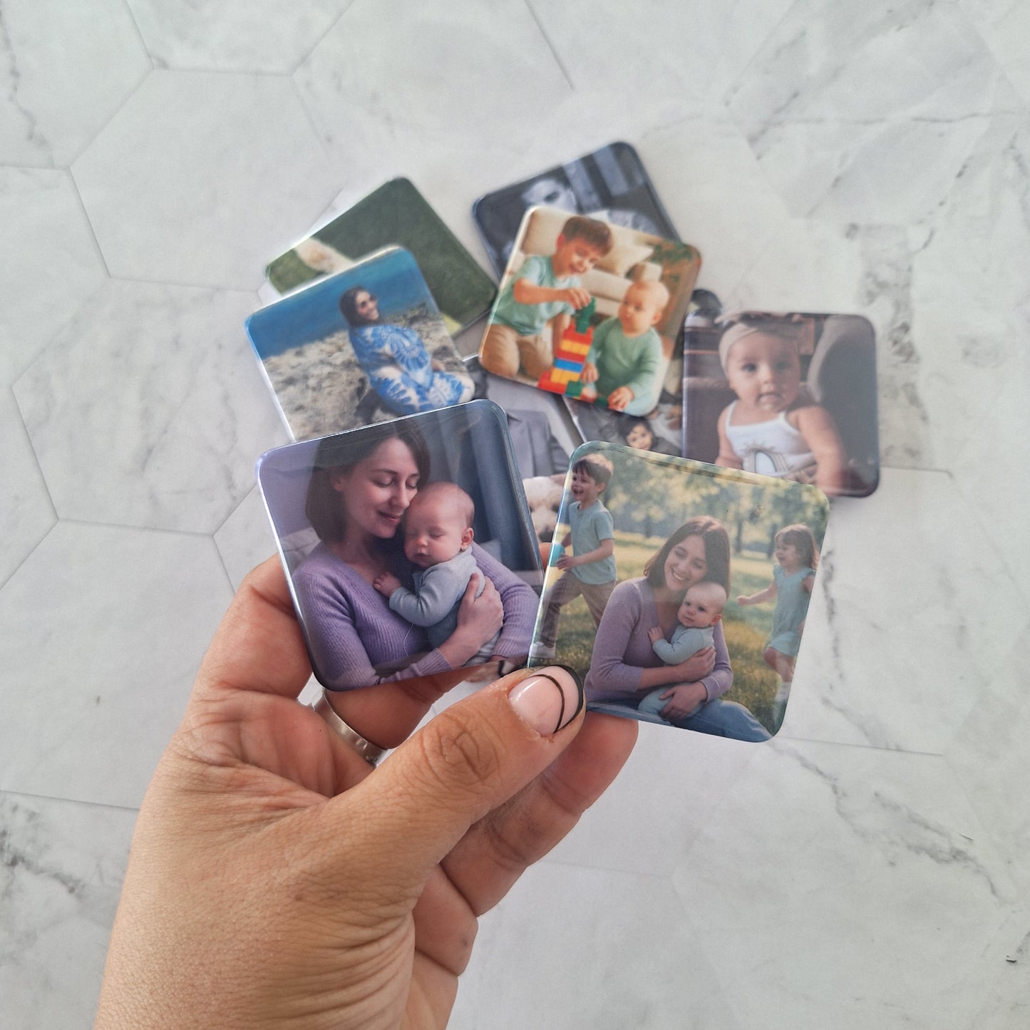 9 Custom Photo Magnets (Round Corner) 2"x2"