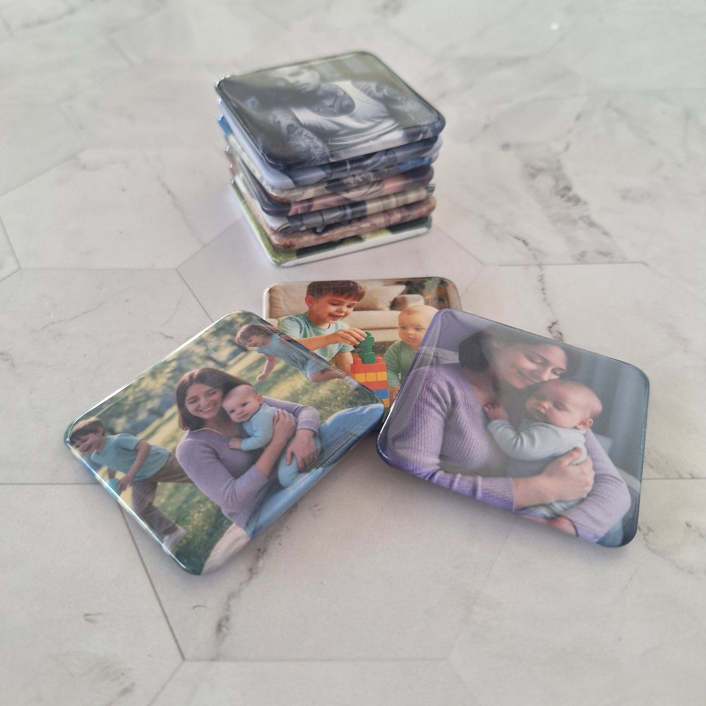 9 Custom Photo Magnets (Round Corner) 2"x2"